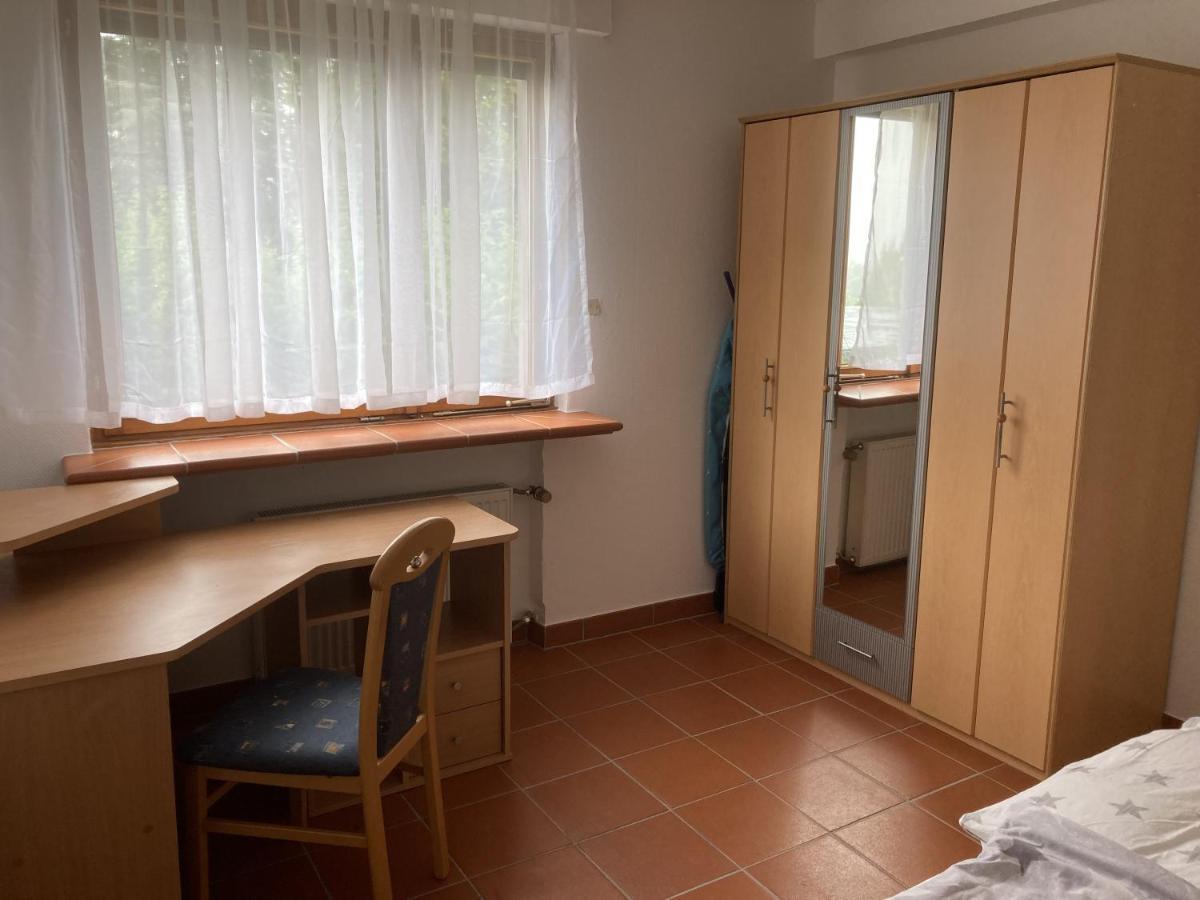 Oreste Overath Bagian luar foto